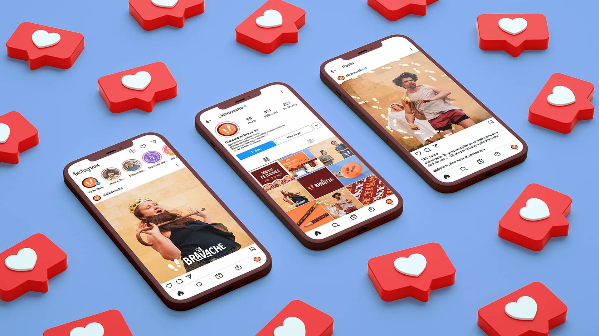Trois téléphones affichants différentes pages Instagram de la Compagnie Bravache